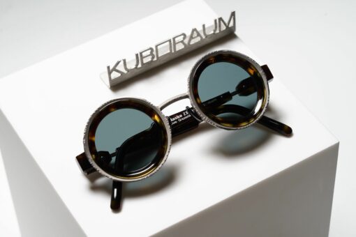 Kuboraum Glasses Sunglasses Mask Z3 Tortoise 1