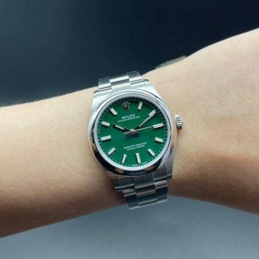 ROLEX OYSTER PERPETUAL 126000 0005 WATCH 36 MM 2.jpg