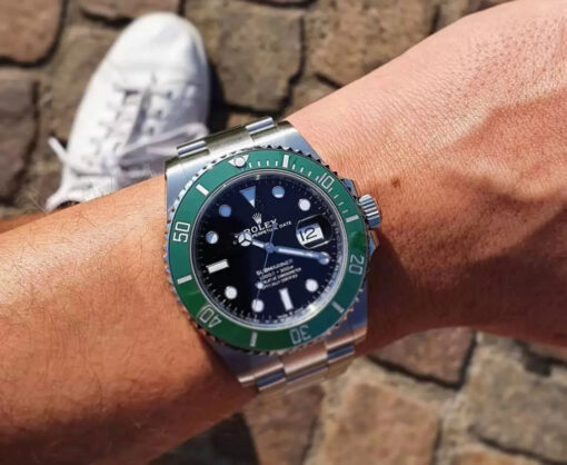 ROLEX SUBMARINER DATE 126610LV 0002 WATCH 41MM 4.jpg