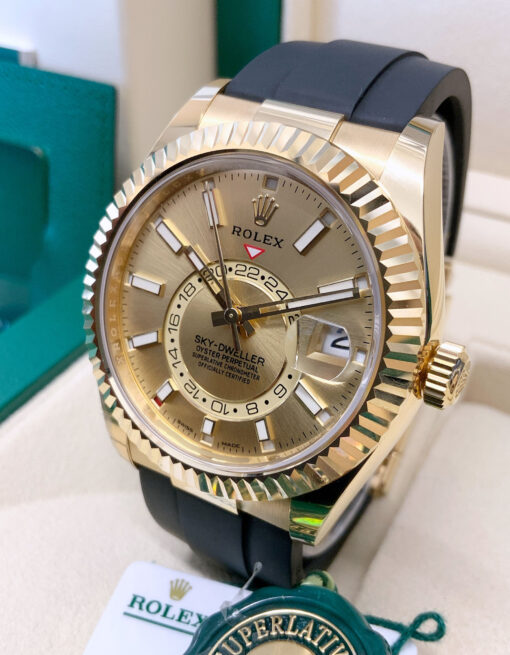 Rolex Sky Dweller 326238 Yellow Gold Oysterflex 42mm 5.jpg