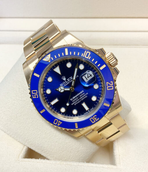 Rolex Submariner Date 126618LB Yellow Gold 40mm 4.jpg