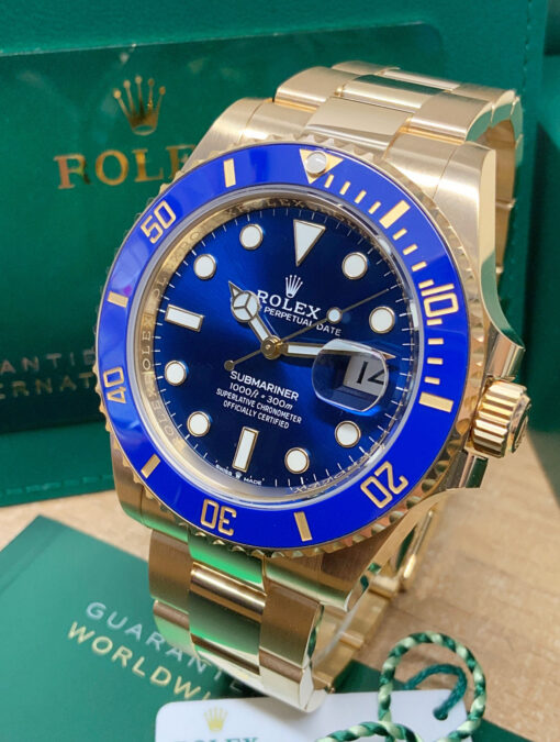 Rolex Submariner Date 126618LB Yellow Gold 40mm.jpg