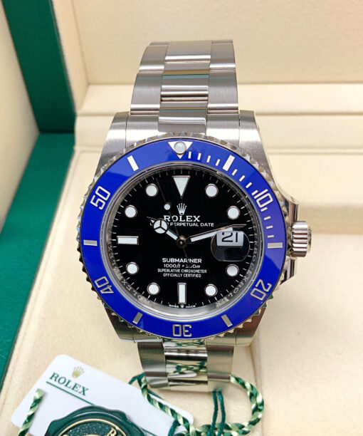 Rolex Submariner Date 126619LB White Gold 40mm 2.jpg